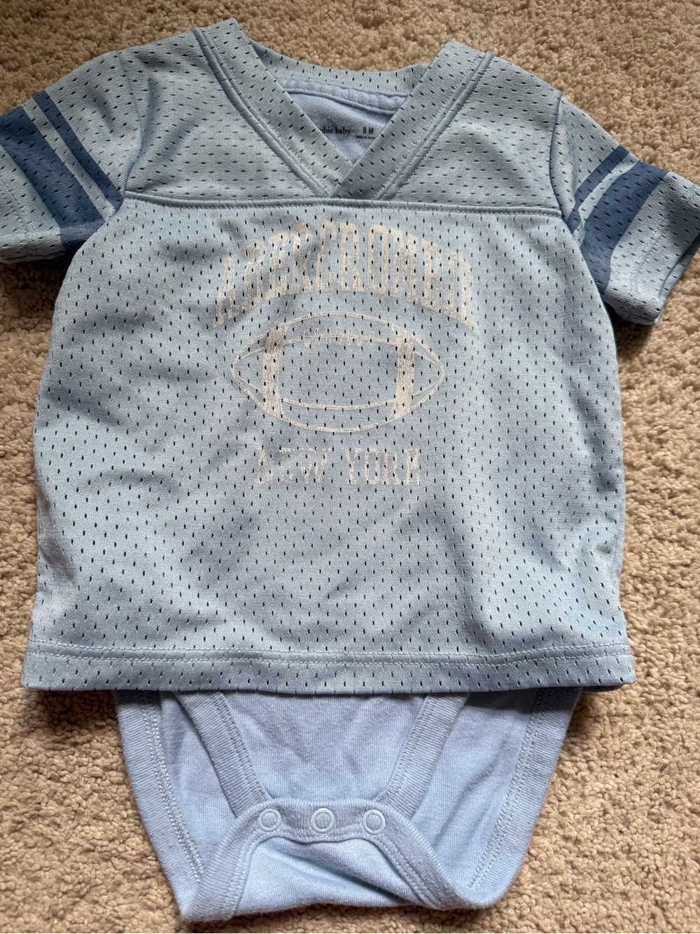 Abercrombie & Fitch Baby Light Blue Football-Print Short Sleeve onsie size 9m